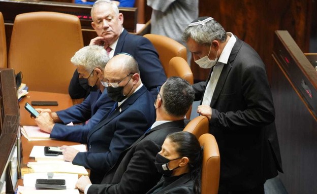 ראש הממשלה והשרים במליאת הכנסת (צילום: דני שם טוב, דוברות הכנסת)