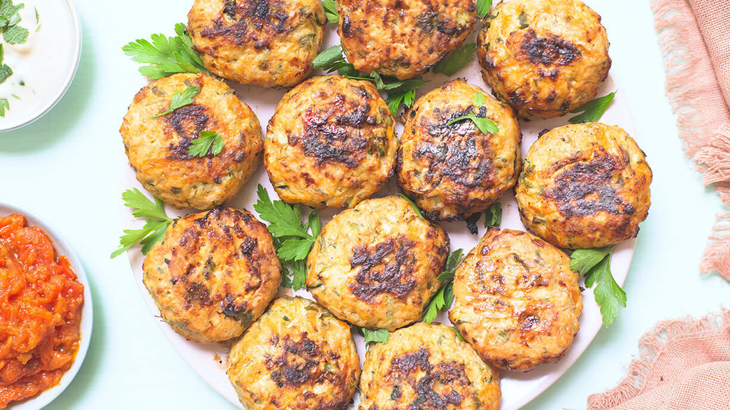 קציצות עוף אפויות בלי פחמימות