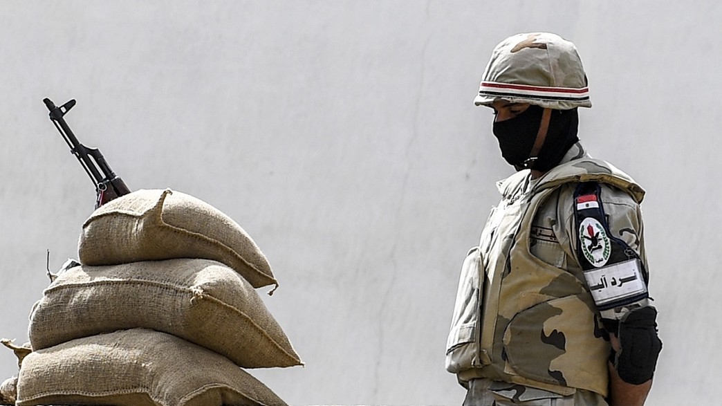 חייל מצרי במדים (צילום: KHALED DESOUKI/AFP, GettyImages)