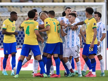 המשחק קצת התחמם במחצית השנייה (getty)