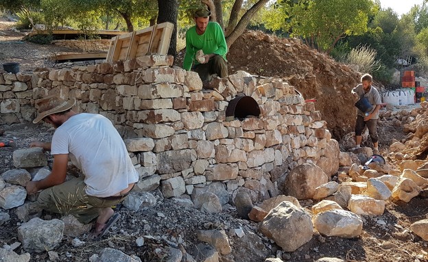 המלאכים של שביל ישראל (צילום: הד שמואלי)