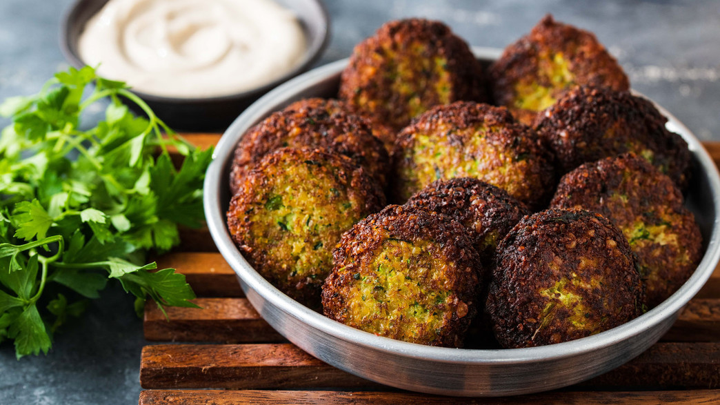 לביבות זוקיני ועדשים כתומות