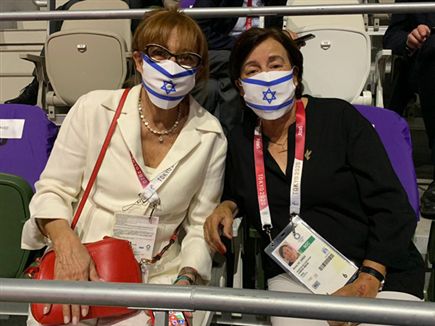 אילנה רומנו ואנקי שפיצר. שוכנעו להגיע לטוקיו 