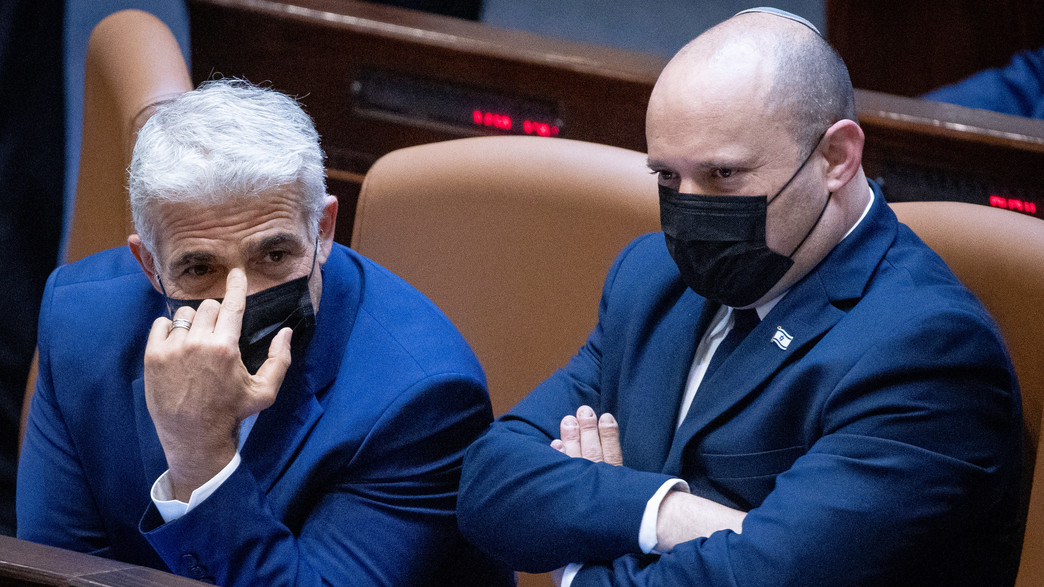 נפתלי בנט, יאיר לפיד