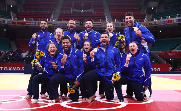 נבחרת ישראל בג'ודו מדלית ארד טוקיו 2020 (צילום: רויטרס)