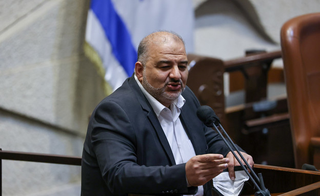 מנסור עבאס, מליאת הכנסת (צילום: דוברות הכנסת - נועם מושקוביץ/דני שם טוב) מנסור עבאס, מליאת הכנסת (צילום: דוברות הכנסת - נועם מושקוביץ/דני שם טוב)