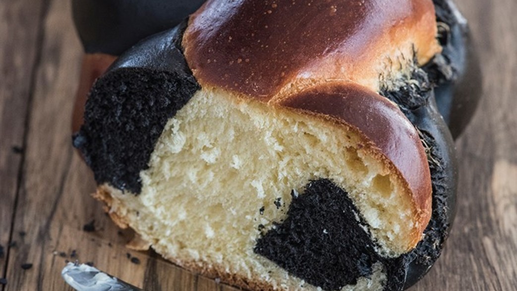 חלה שחור לבן