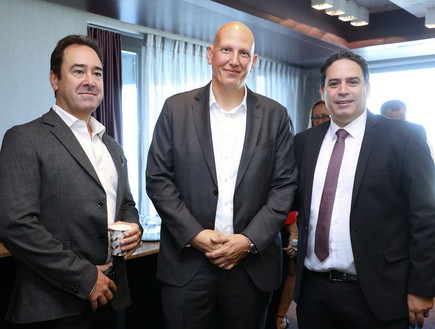 עו"ד עמית בכר, עו"ד ציון סהראי, עו"ד גלעד ברון בפו עו"ד עמית בכר, עו"ד ציון סהראי, עו"ד גלעד ברון בפו