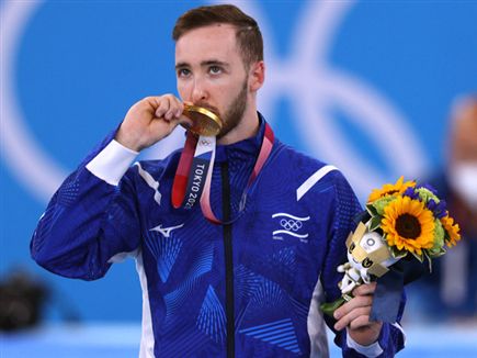 המדליה הנוצצת מכל. דולגופיאט והזהב (gettyimages)