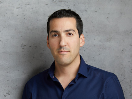 עו"ד רפאל אלמוג