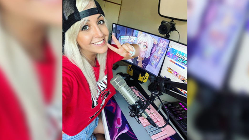 מיטל עטייה גיימרית מיטל עטייה גיימרית