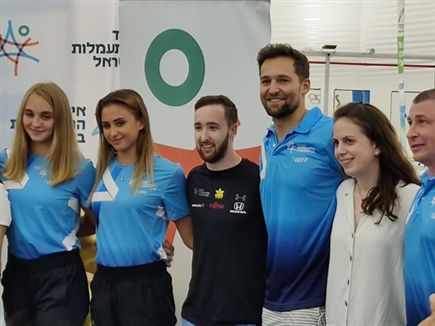 גם דולגופיאט שבר תקרת זכוכית