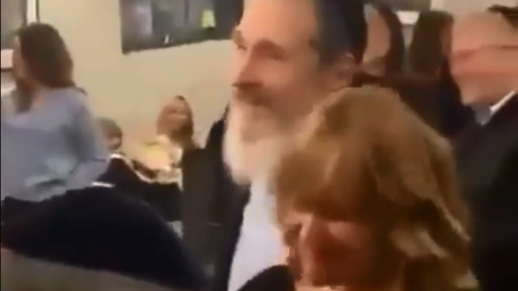 אנשי הקהילה היהודית באוסטרליה במסיבה - בזמן סגר אנשי הקהילה היהודית באוסטרליה במסיבה - בזמן סגר