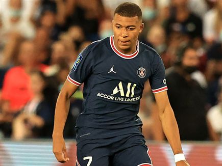 אמבפה רוצה להוביל קבוצה בעצמו (GETTY)