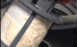 מסנן מדיח (צילום: טיקטוק militarymomof5boys)