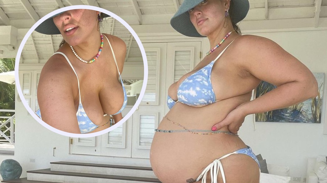 אשלי גרהאם בהריון בביקיני