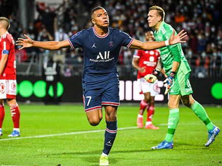 קורן מאושר (Getty)