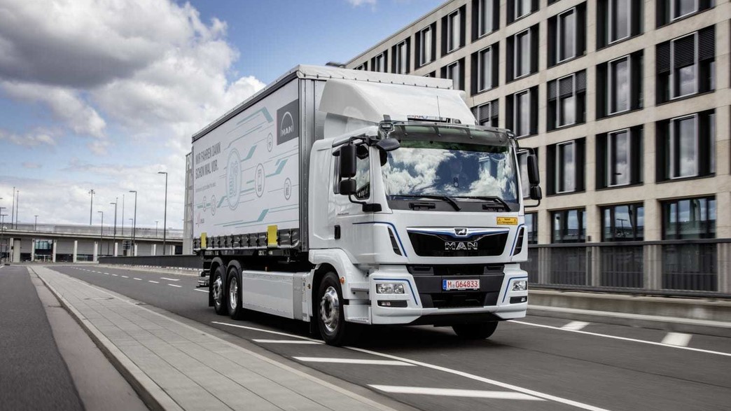 המשאית החשמלית הראשונה שנמכרת בישראל המשאית החשמלית הראשונה שנמכרת בישראל