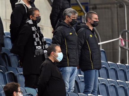 אלי אוחנה. האיש של בית"ר (ברני ארדוב)