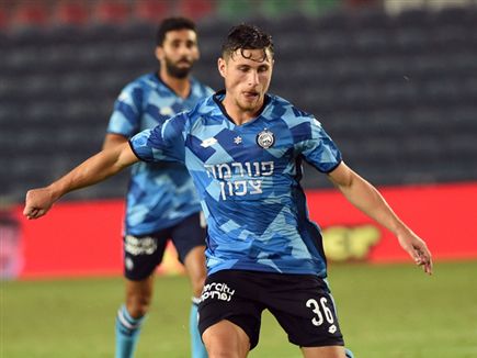 יש לקניקובסקי שמונה ימים למצוא קבוצה בחו"ל (ברני ארדוב)