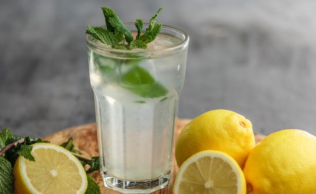 Can Drinking Lemon Water in the Morning Benefit Your Health?