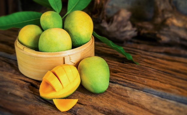 מנגו (צילום: shutterstock by ojoel)