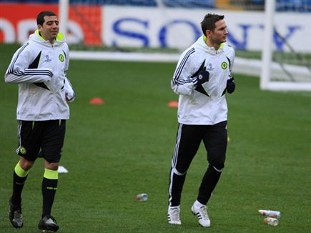 התאמן לצד אגדות (GETTY)