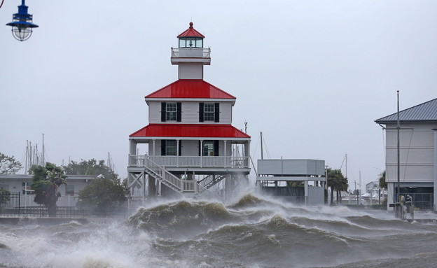 נזקי הוריקן אידה בניו אורילנס שבלואיזיאנה, ארצות הברית (צילום: רויטרס)