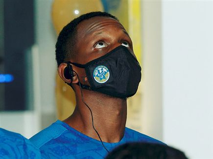 נאנלי, רכש מבטיח (אלן שיבר)