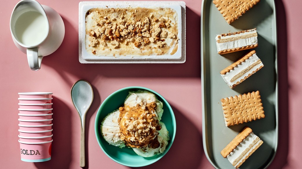 גולדה - גלידת עוגת ביסקוויטים גולדה - גלידת עוגת ביסקוויטים