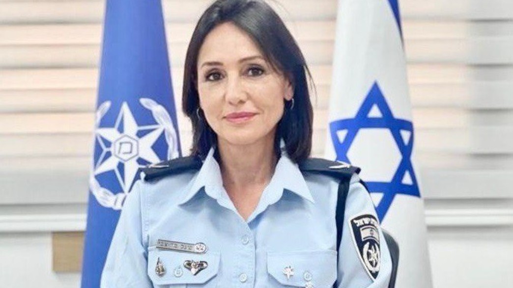 סיגלית בר צבי, האישה הראשונה שתכהן במשטרה בדרגת ני