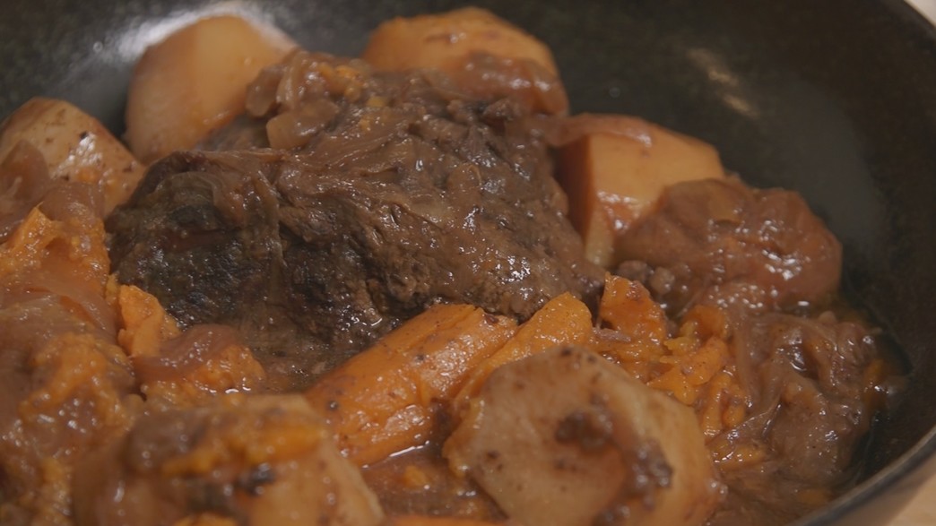 צלי בקר וירקות צלי בקר וירקות