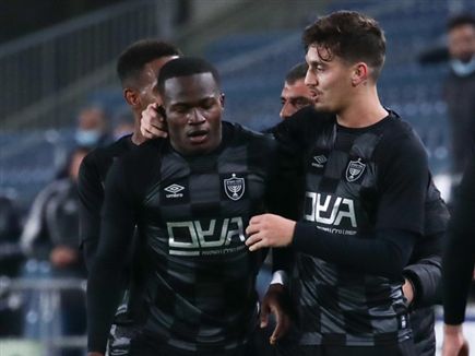 האסלביינק מעורר עניין (דני מרון)