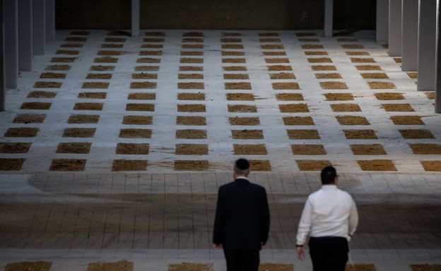 הישראלים שעובדים עם המתים חושפים את הסודות שמתהלכים בין הגופות (צילום: פלאש/90 )