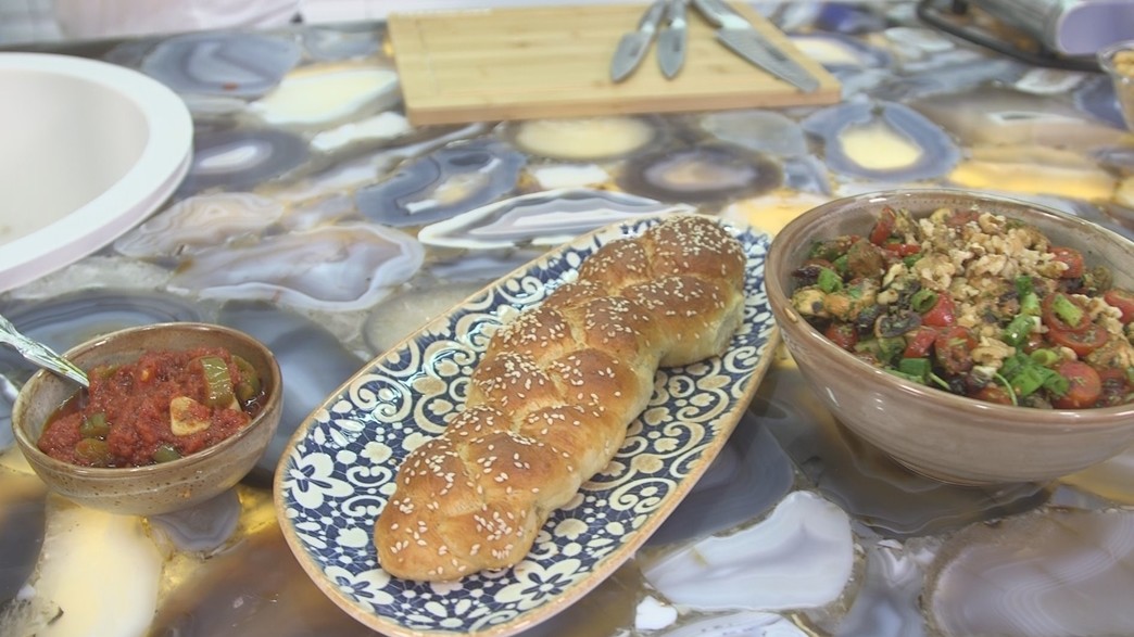 סלט פטריות ועגבניות שרי סלט פטריות ועגבניות שרי