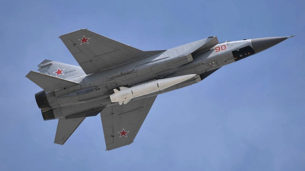 מטוס מיג נושא נשק שפיתחה רוסיה (צילום: kremlin.ru)