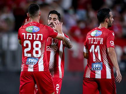 מושלמת בפסגה (מאור אלקסלסי)