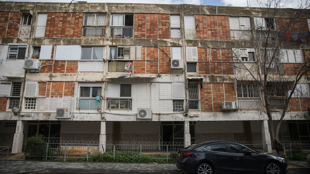 בית דירות ישן בשכונת גונן בירושלים בית דירות ישן בשכונת גונן בירושלים