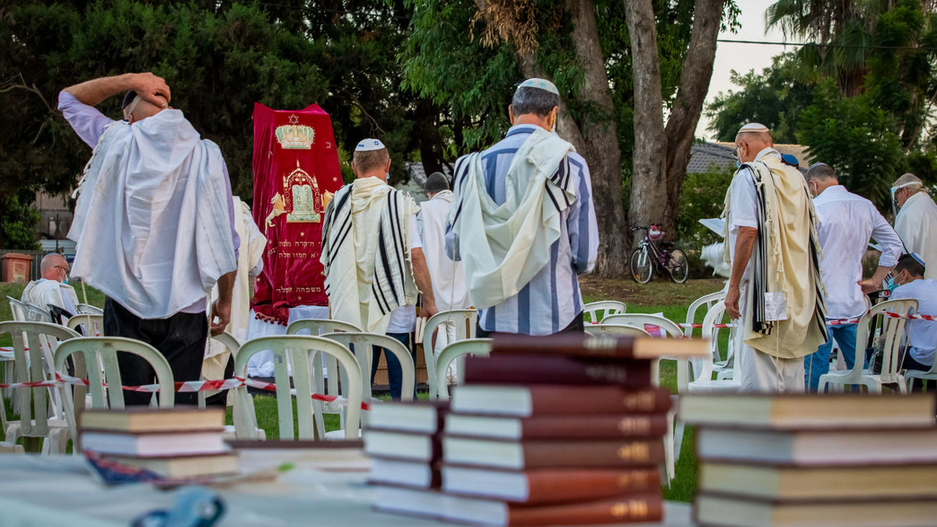 בית כנסת יום הכיפורים (צילום: חן לאופולד, פלאש/90 )