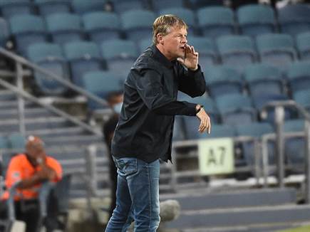 קומאן. מעט אוויר לנשימה (ברני ארדוב)