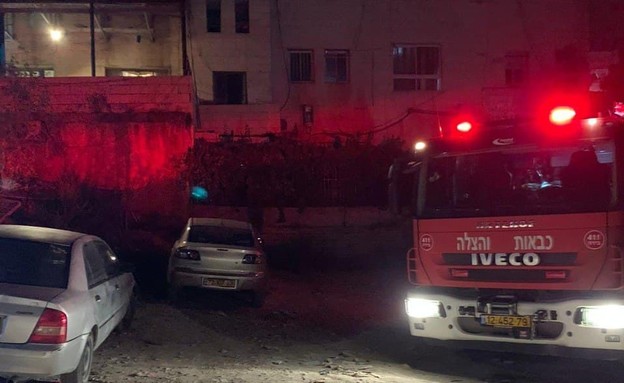 השרפה בראס אל עמוד, ירושלים (צילום: דוברות כב