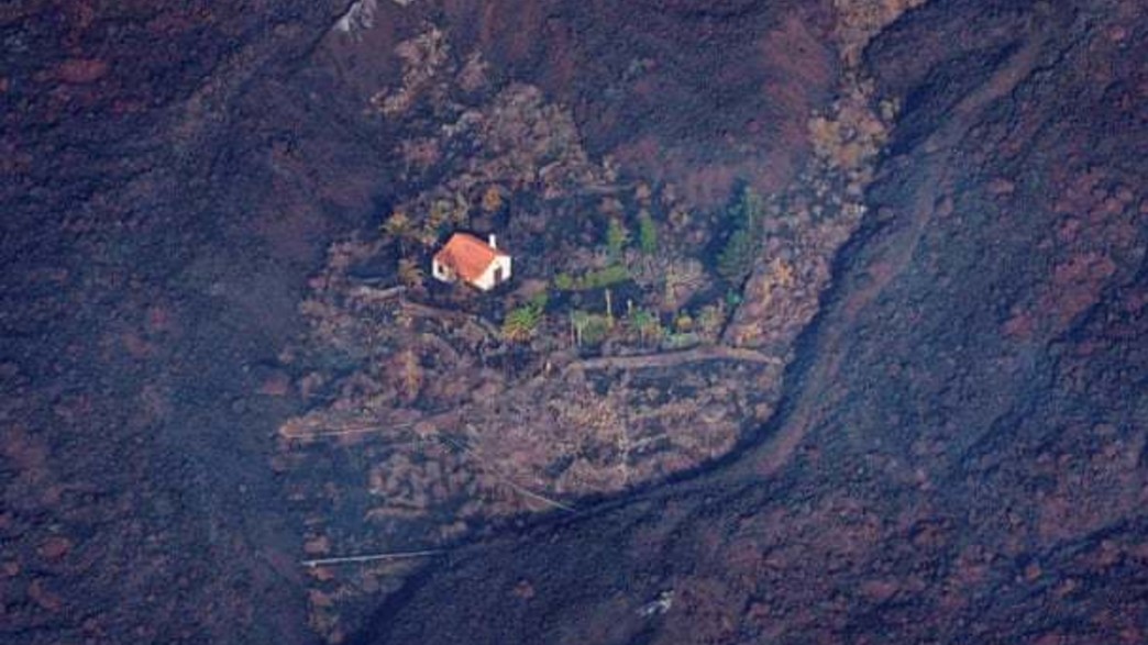 בית שניצל מהתפרצות הר הגעש בלה פלמה בית שניצל מהתפרצות הר הגעש בלה פלמה