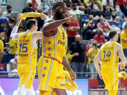 ריינולדס. השתדרג משמעותית בבאיירן (צילום: אלן שיבר)