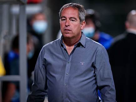 הוכנבוים מאוכזב (אנצ'ו גוש, סוכנות ג'ני)