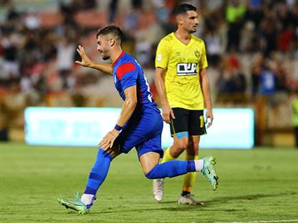 שער אדיר לחיבורים. בילו (לירון מולדובן)