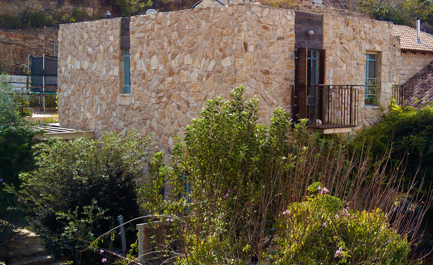 בית בהרי ירושלים, עיצוב אלונה נבו סידי - 1 (צילום: איתי סיקולסקי)