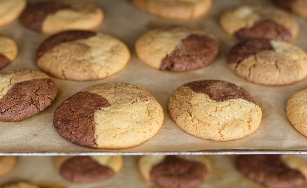עוגיות בשלושה צבעים - בתבנית עוגיות בשלושה צבעים - בתבנית