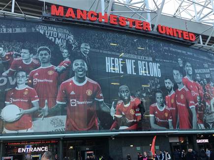 האווירה חזרה לאולד טראפורד