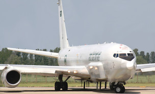 מטוס הריגול (צילום: Carlos Menendez San Juan, Wikimedia Foundation)
