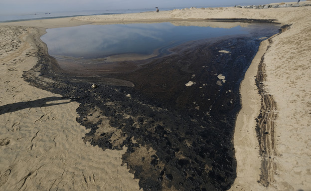 דליפת נפט חסרת תקדים בקליפורניה (צילום: ap)